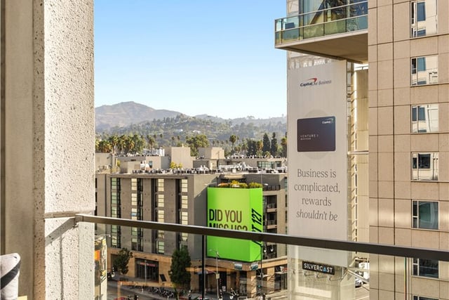 6250 Hollywood Blvd 8D, Los Angeles, CA 90028 — photo 30 of 37