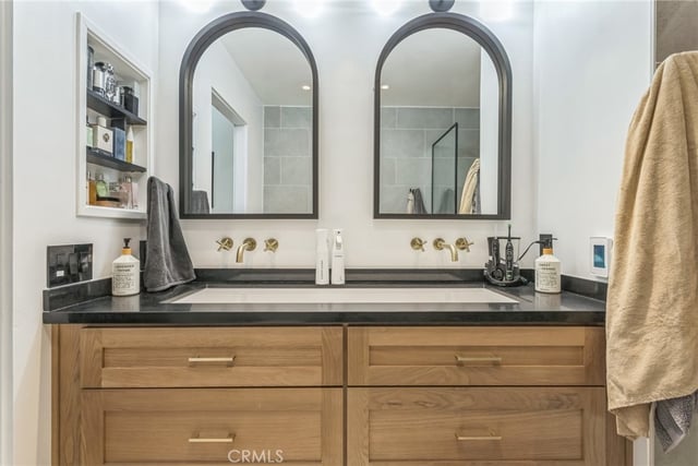 4260 Cedros D, Los Angeles, CA 91403 — photo 11 of 15