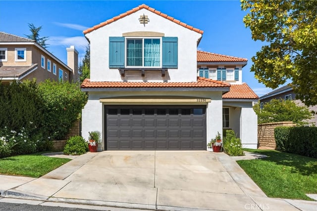 32236 Big Oak, Castaic, CA 91384 — photo 2 of 38