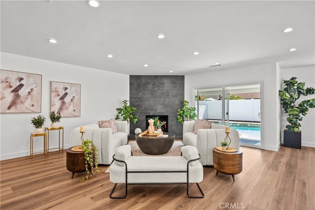 6916 Bianca, Lake Balboa, CA 91406 — photo 14 of 44