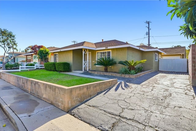 2834 Pacific Coast Highway, Torrance, CA 90505 — photo 2 of 36