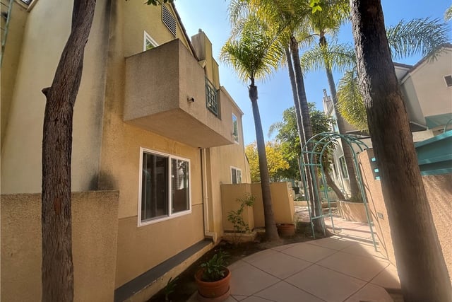 438 E Spruce, Inglewood, CA 90301 — photo 7 of 27