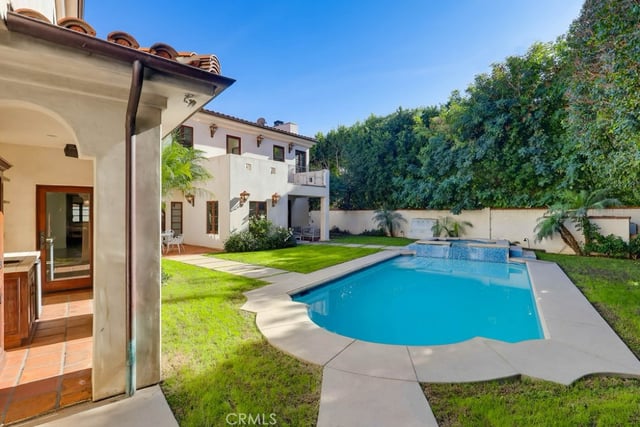 1805 Outpost Dr, Los Angeles, CA 90068 — photo 52 of 57