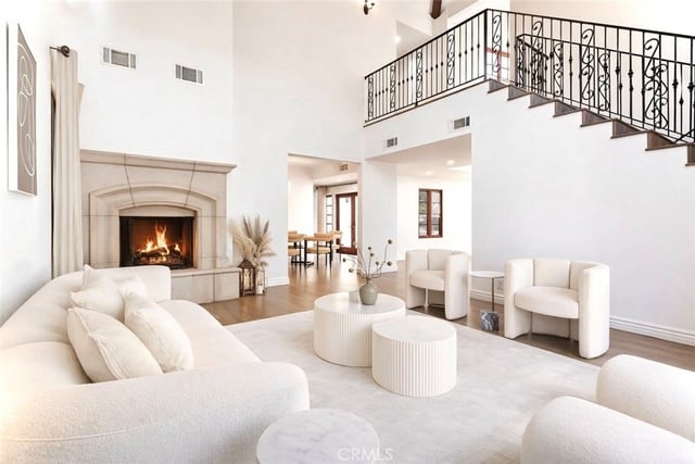 1805 Outpost Dr, Los Angeles, CA 90068 — photo 7 of 57