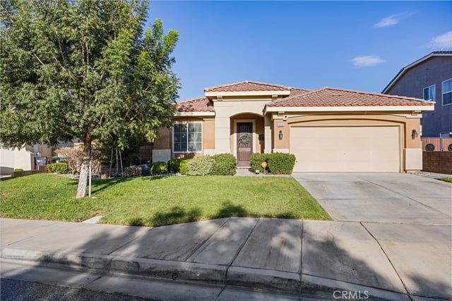 44340 Acacia, Lancaster, CA 93535 — photo 3 of 40