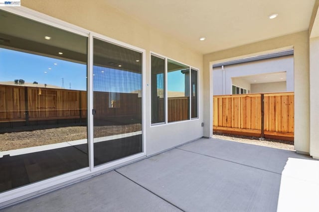 1054 Riverbend Drive, Brentwood, CA 94513 — photo 21 of 23