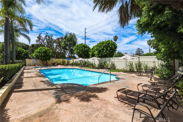 12720 Burbank Boulevard 205, Valley Village, CA 91607 — photo 21 of 28