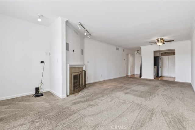 12720 Burbank Boulevard 205, Valley Village, CA 91607 — photo 4 of 28