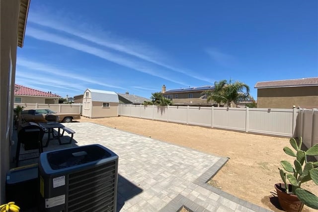6131 W J9, Lancaster, CA 93536 — photo 32 of 33