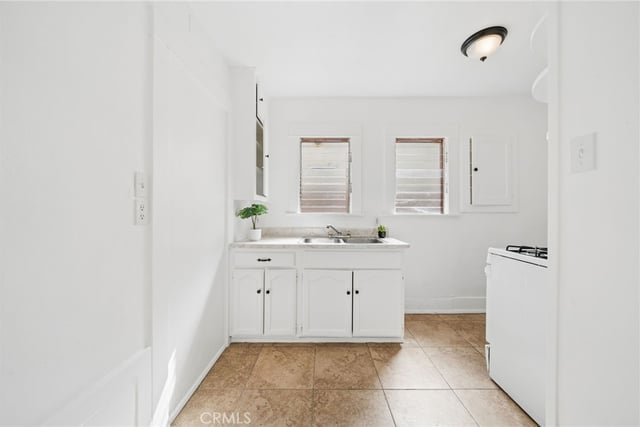 1174 E 9th Street, Long Beach, CA 90813 — photo 18 of 28