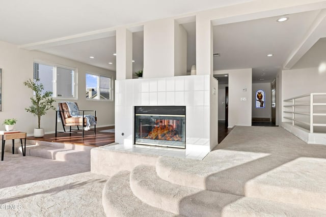 3933 Ocean Drive, Oxnard, CA 93035 — photo 8 of 43