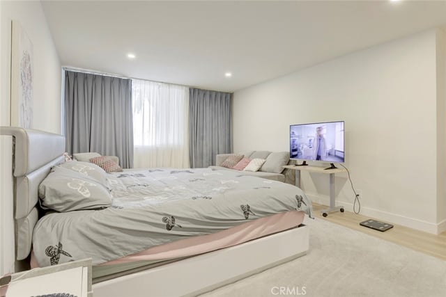 5411 Tyrone Avenue 203, Sherman Oaks, CA 91401 — photo 16 of 49