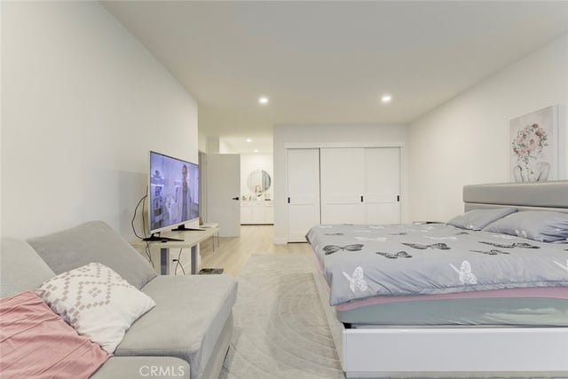 5411 Tyrone Avenue 203, Sherman Oaks, CA 91401 — photo 17 of 49