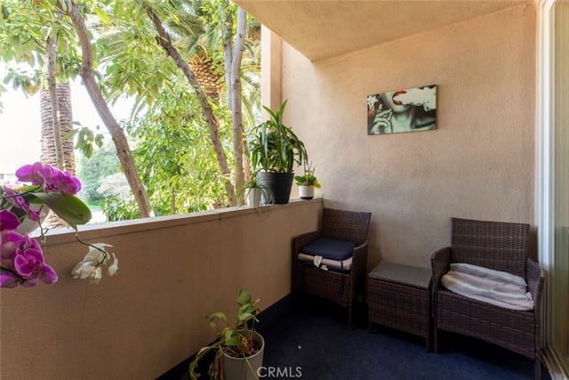 5411 Tyrone Avenue 203, Sherman Oaks, CA 91401 — photo 38 of 49
