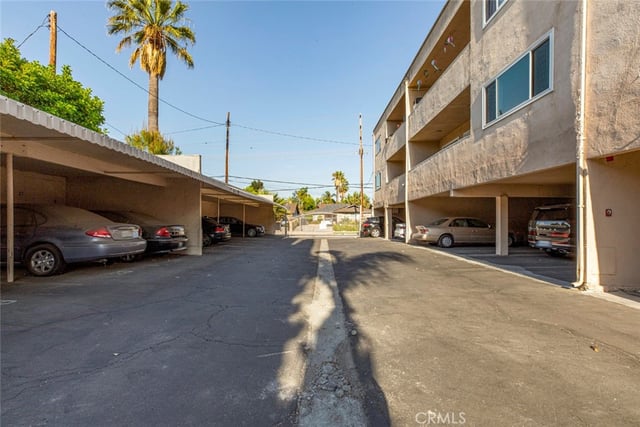 5411 Tyrone Avenue 203, Sherman Oaks, CA 91401 — photo 47 of 49