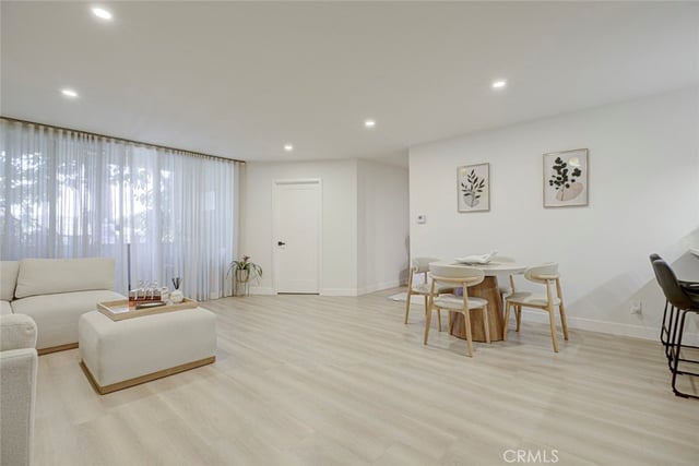 5411 Tyrone Avenue 203, Sherman Oaks, CA 91401 — photo 5 of 49