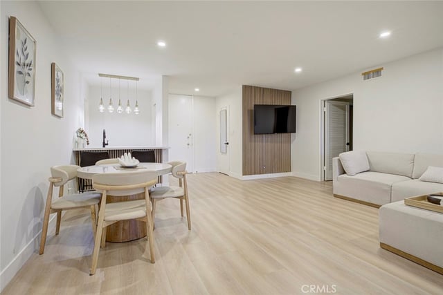 5411 Tyrone Avenue 203, Sherman Oaks, CA 91401 — photo 6 of 49
