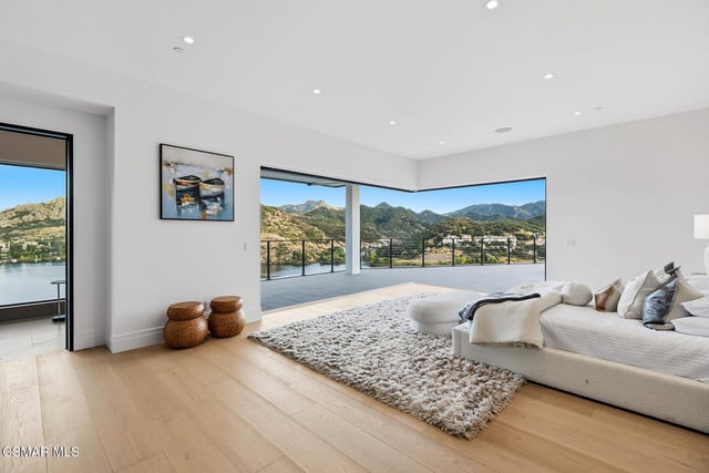 461 Lake Sherwood Drive, Westlake Village, CA 91361 — photo 27 of 83