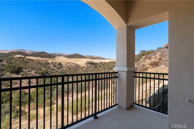 21917 Bella Vista Place, Chatsworth, CA 91311 — photo 7 of 59