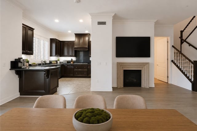 21917 Bella Vista Place, Chatsworth, CA 91311 — photo 9 of 59