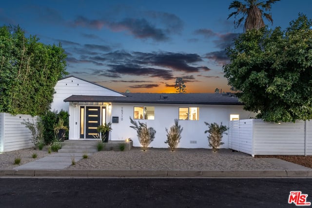 15710 Hartsook Street, Encino, CA 91436 — photo 30 of 33