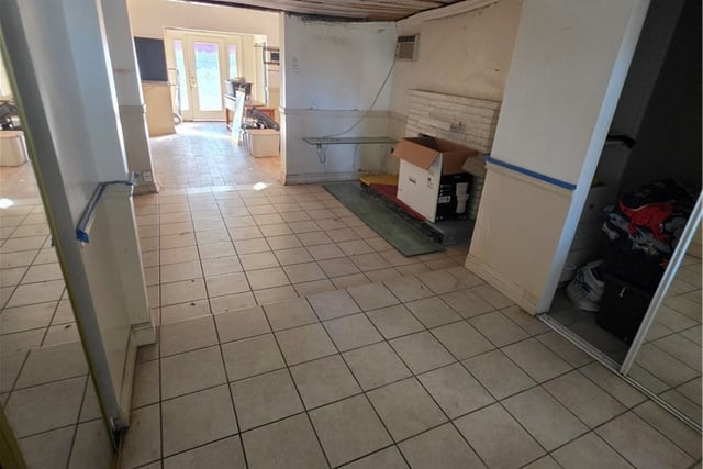 5925 Whitnall Highway, Los Angeles, CA 91601 — photo 28 of 38