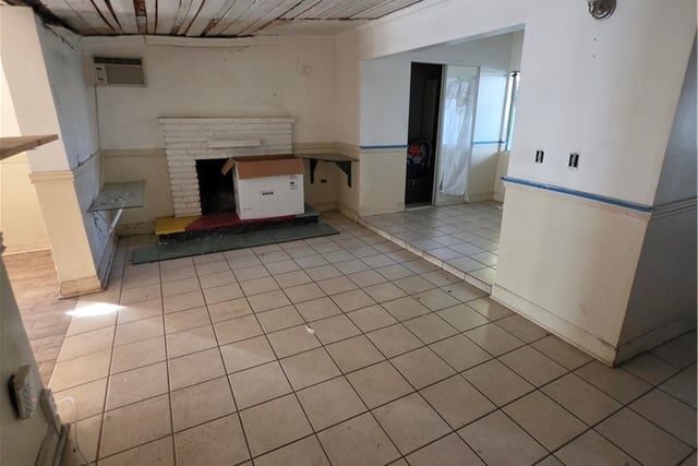5925 Whitnall Highway, Los Angeles, CA 91601 — photo 31 of 38