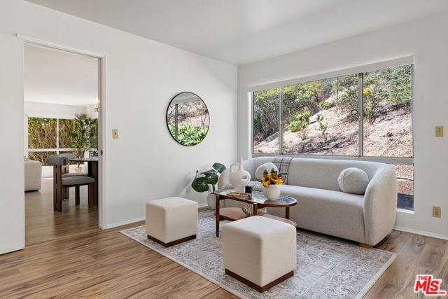 2537 Cordelia Road, Los Angeles, CA 90049 — photo 12 of 35