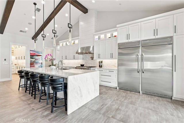 26185 Ravenhill Road, Canyon Country, CA 91387 — photo 12 of 47
