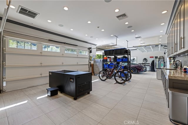 26185 Ravenhill Road, Canyon Country, CA 91387 — photo 26 of 47