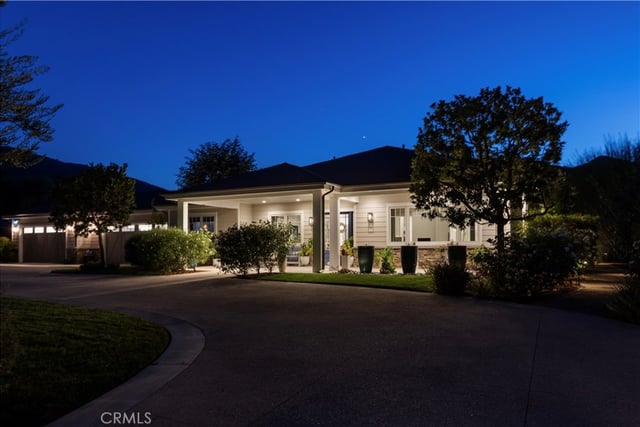 26185 Ravenhill Road, Canyon Country, CA 91387 — photo 3 of 47