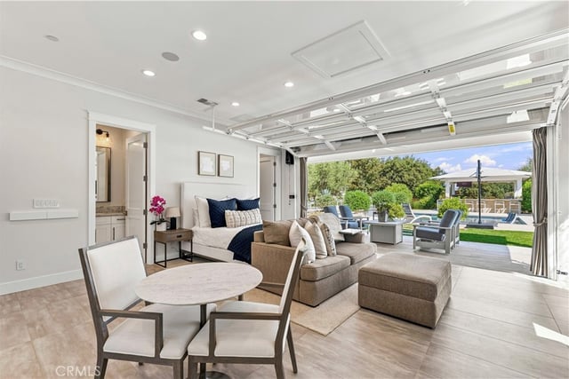26185 Ravenhill Road, Canyon Country, CA 91387 — photo 37 of 47
