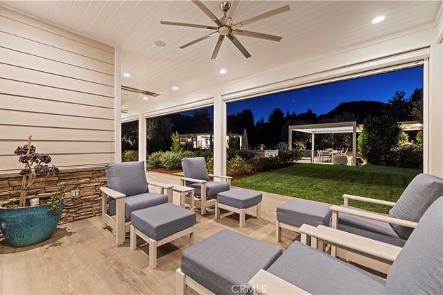 26185 Ravenhill Road, Canyon Country, CA 91387 — photo 41 of 47