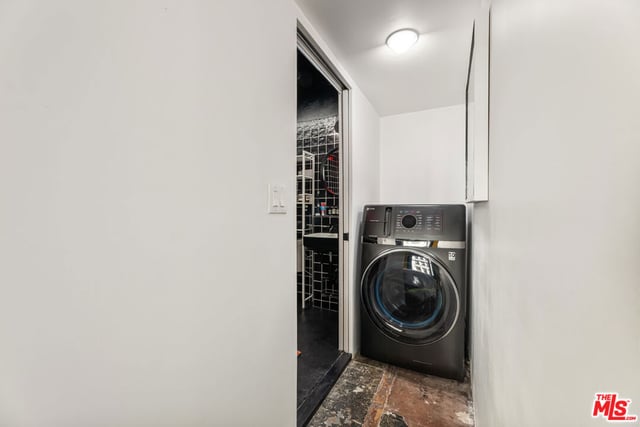 215 W 7th Street 407, Los Angeles, CA 90014 — photo 11 of 36