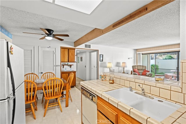 23 Country Mile Road, Pomona, CA 91766 — photo 10 of 36