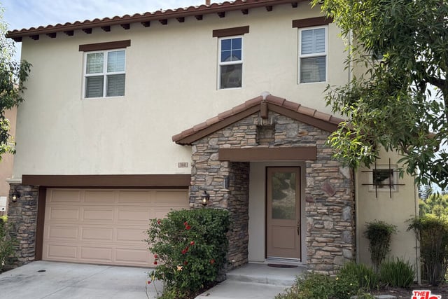 5641 Como Circle, Woodland Hills, CA 91367 — photo 3 of 14