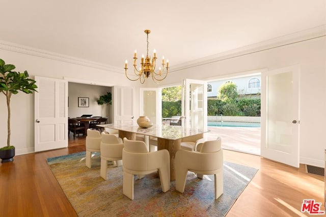 441 S Muirfield Road, Los Angeles, CA 90020 — photo 14 of 32