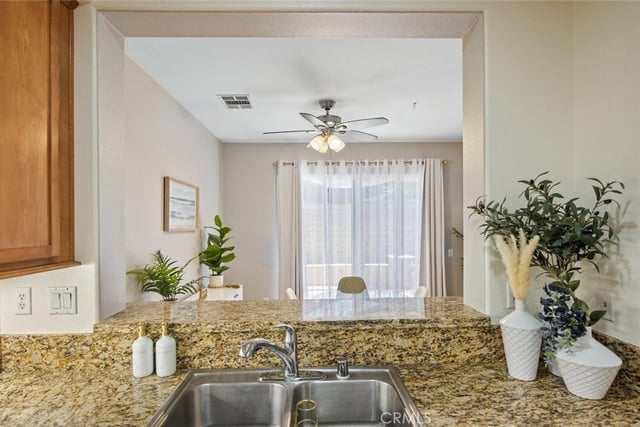 23868 Toscana DR, Valencia, CA 91354 — photo 11 of 24