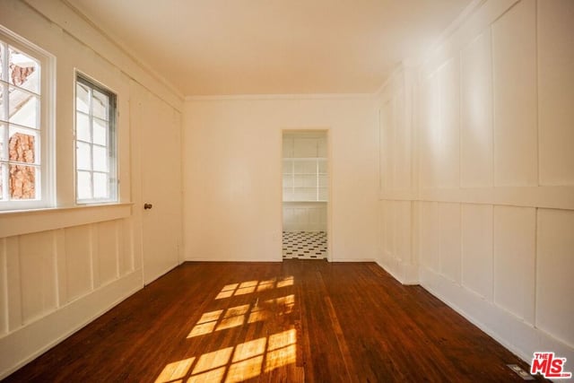 8337 Lookout Mountain Avenue, Los Angeles, CA 90046 — photo 23 of 39