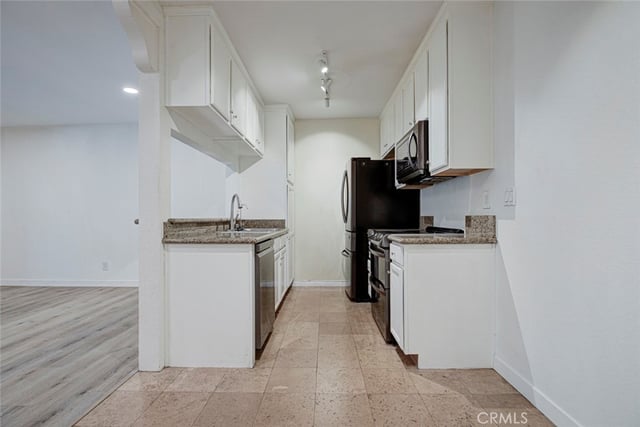 23302 Marigold Y202, Torrance, CA 90502 — photo 5 of 37