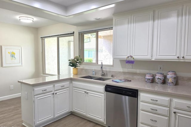 17145 Village 17, Camarillo, CA 93012 — photo 11 of 55