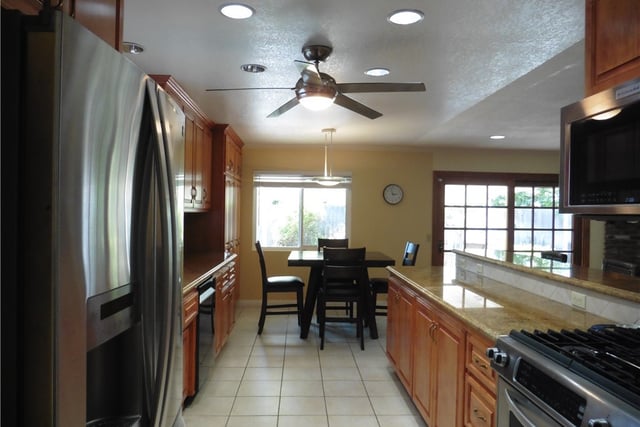 706 W Wistaria Avenue, Arcadia, CA 91007 — photo 8 of 20