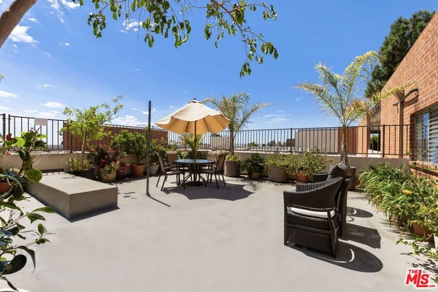 11750 W Sunset Boulevard 301, Los Angeles, CA 90049 — photo 16 of 22