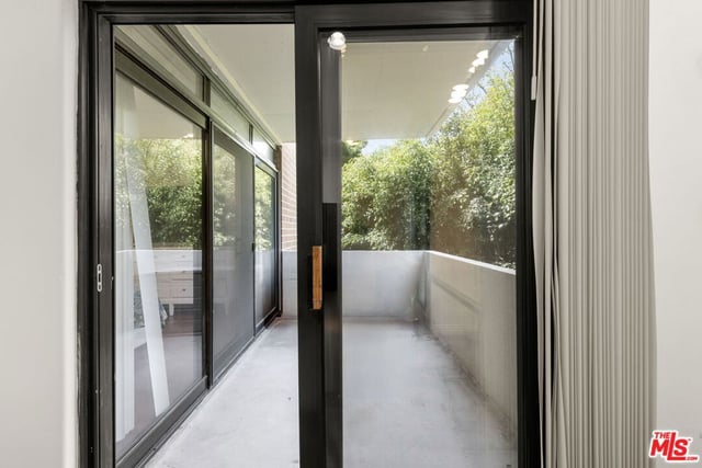 11750 W Sunset Boulevard 301, Los Angeles, CA 90049 — photo 5 of 22