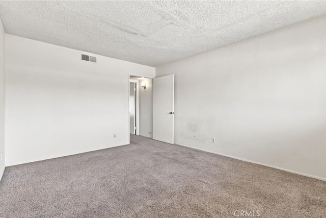 18631 Collins 30, Los Angeles, CA 91356 — photo 25 of 29