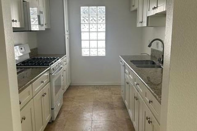 2470 Stow Street, Simi Valley, CA 93063 — photo 18 of 25