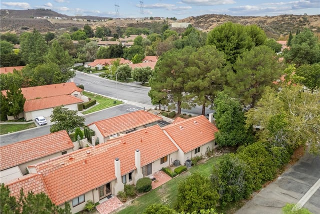 26352 Rainbow Glen, Newhall, CA 91321 — photo 38 of 41
