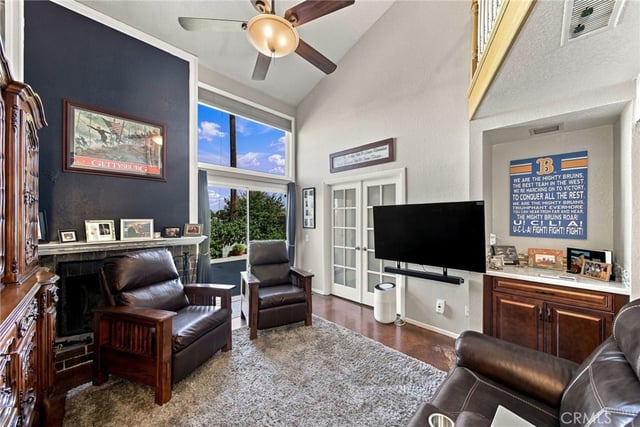 23109 Yvette, Valencia, CA 91355 — photo 14 of 36