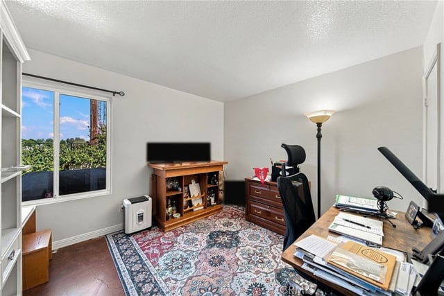 23109 Yvette, Valencia, CA 91355 — photo 18 of 36