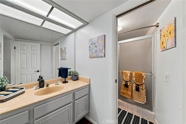 23109 Yvette, Valencia, CA 91355 — photo 19 of 36